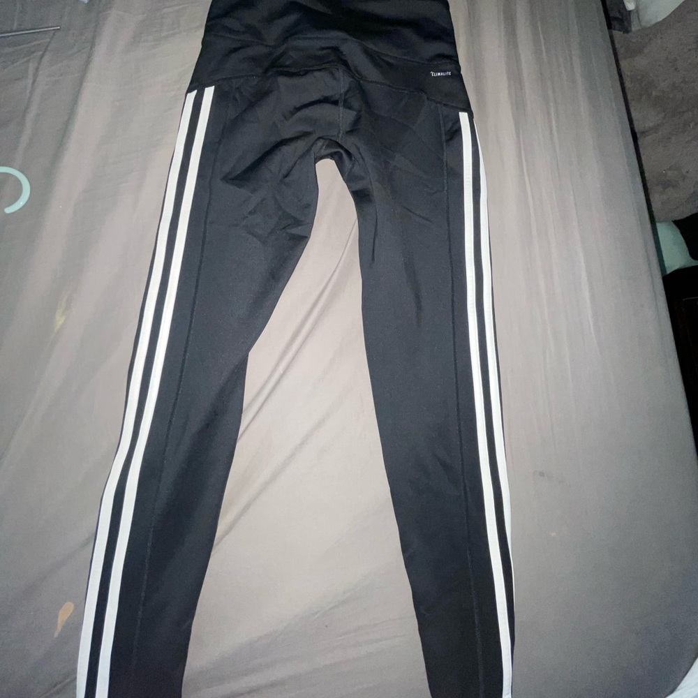 Adidas leggings